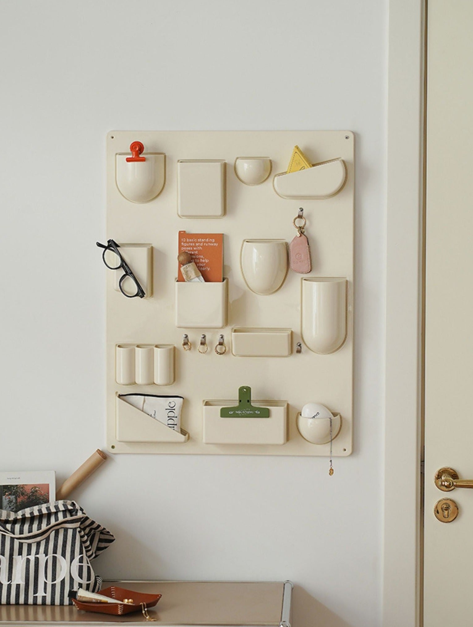 Post Modern Wall Organiser - The Feelter