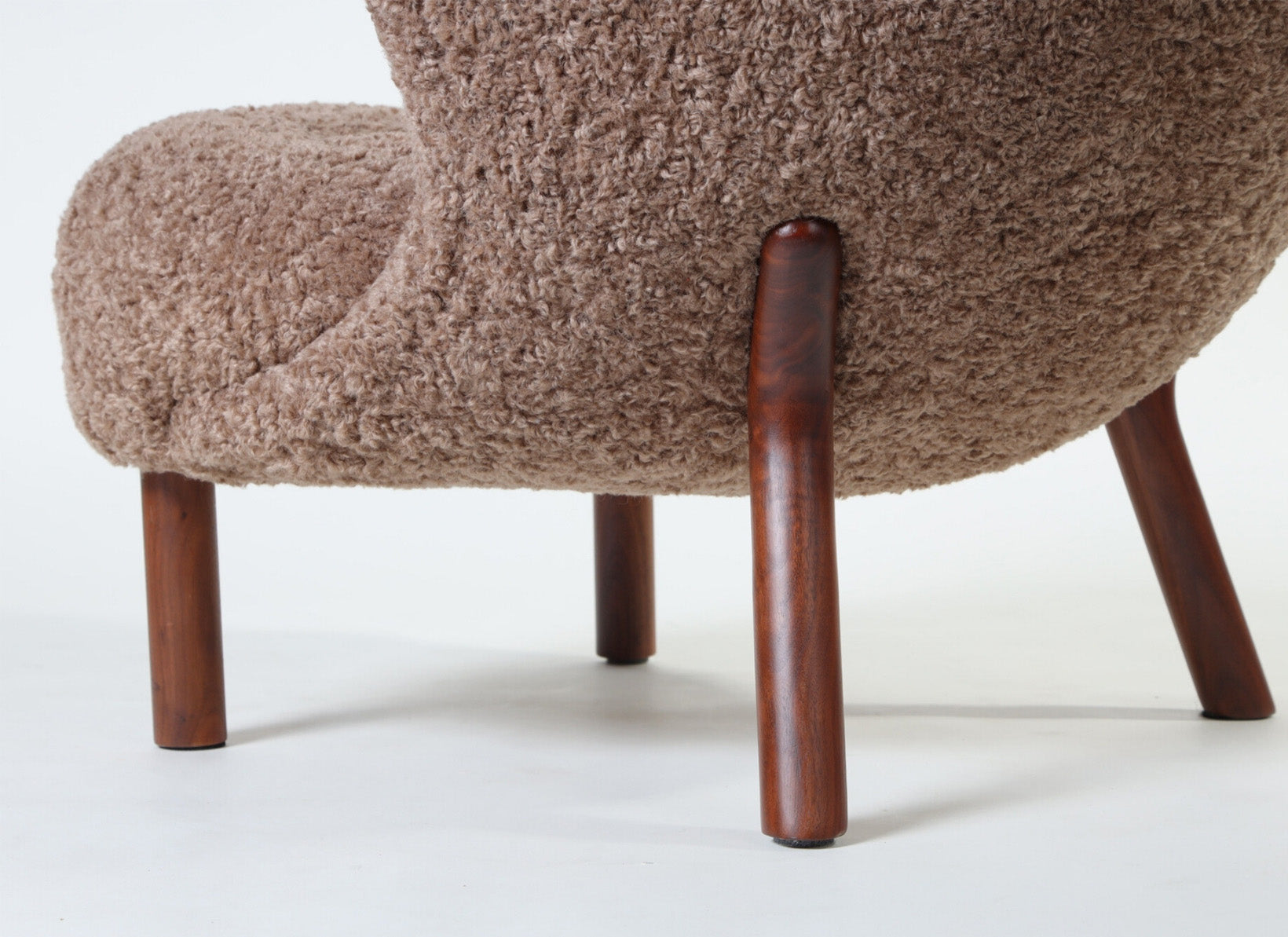 Agnes Wool Armchair - Premium | The Feelter