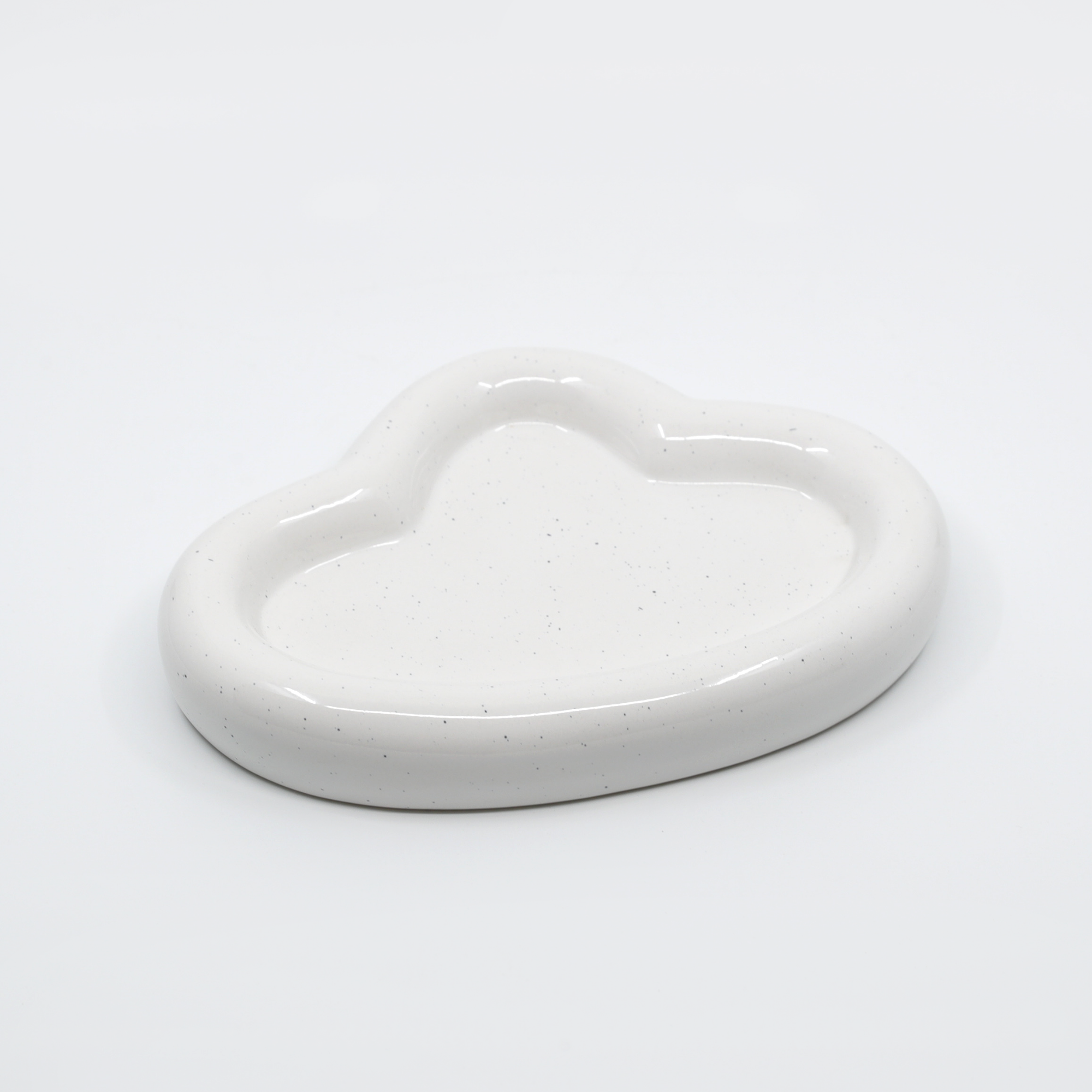 Cloud Shaped Speckled Plate - The Feelter