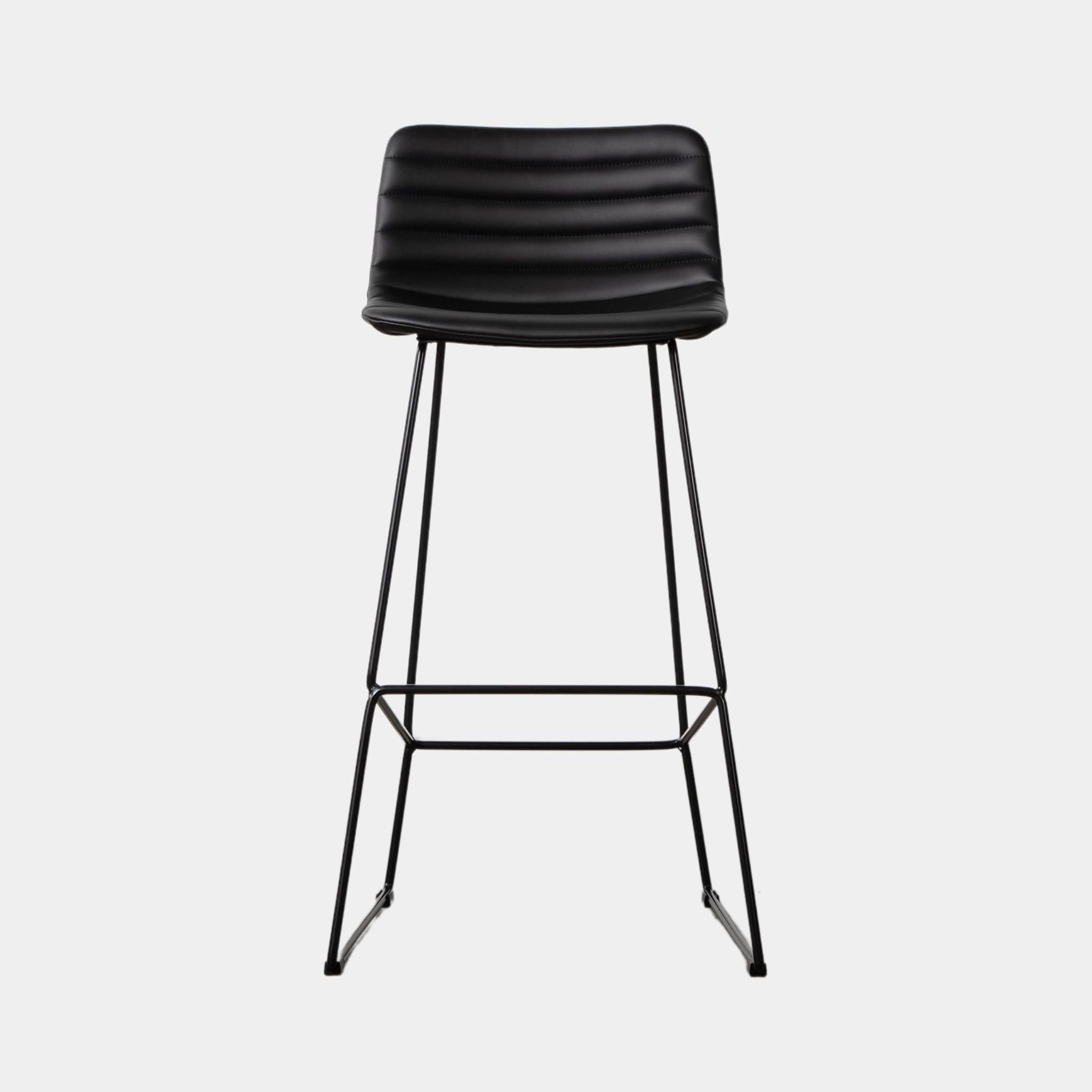 Isla Bar Stool