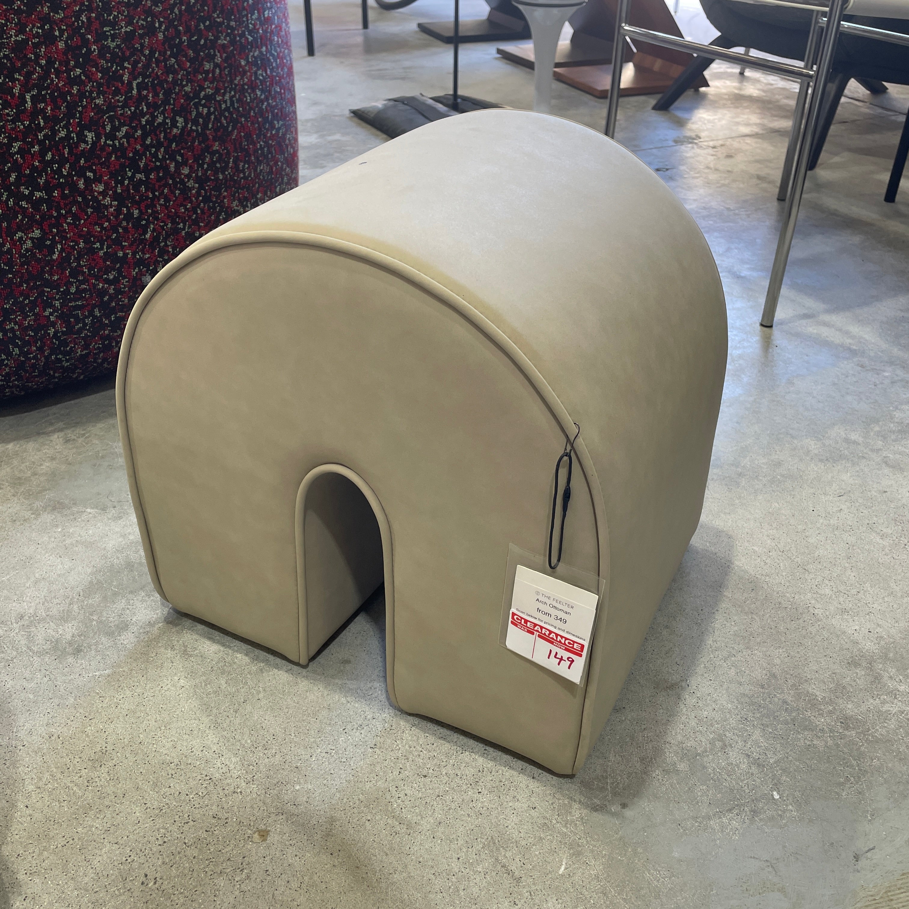 Arch Ottoman | Clearance