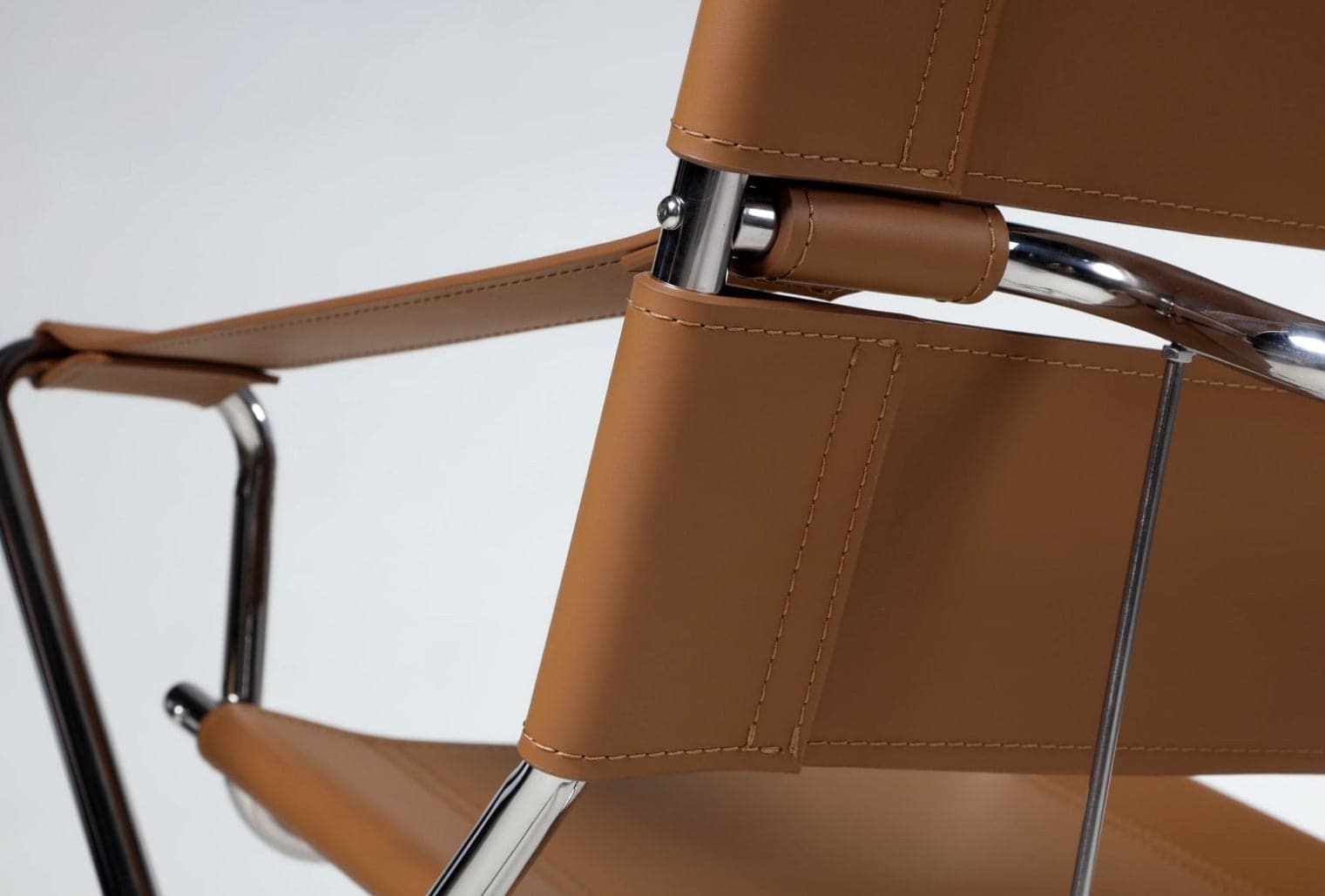 D4 Lounge Chair | Marcel Breuer Replica - The Feelter